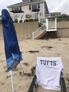 Selling on the beach 